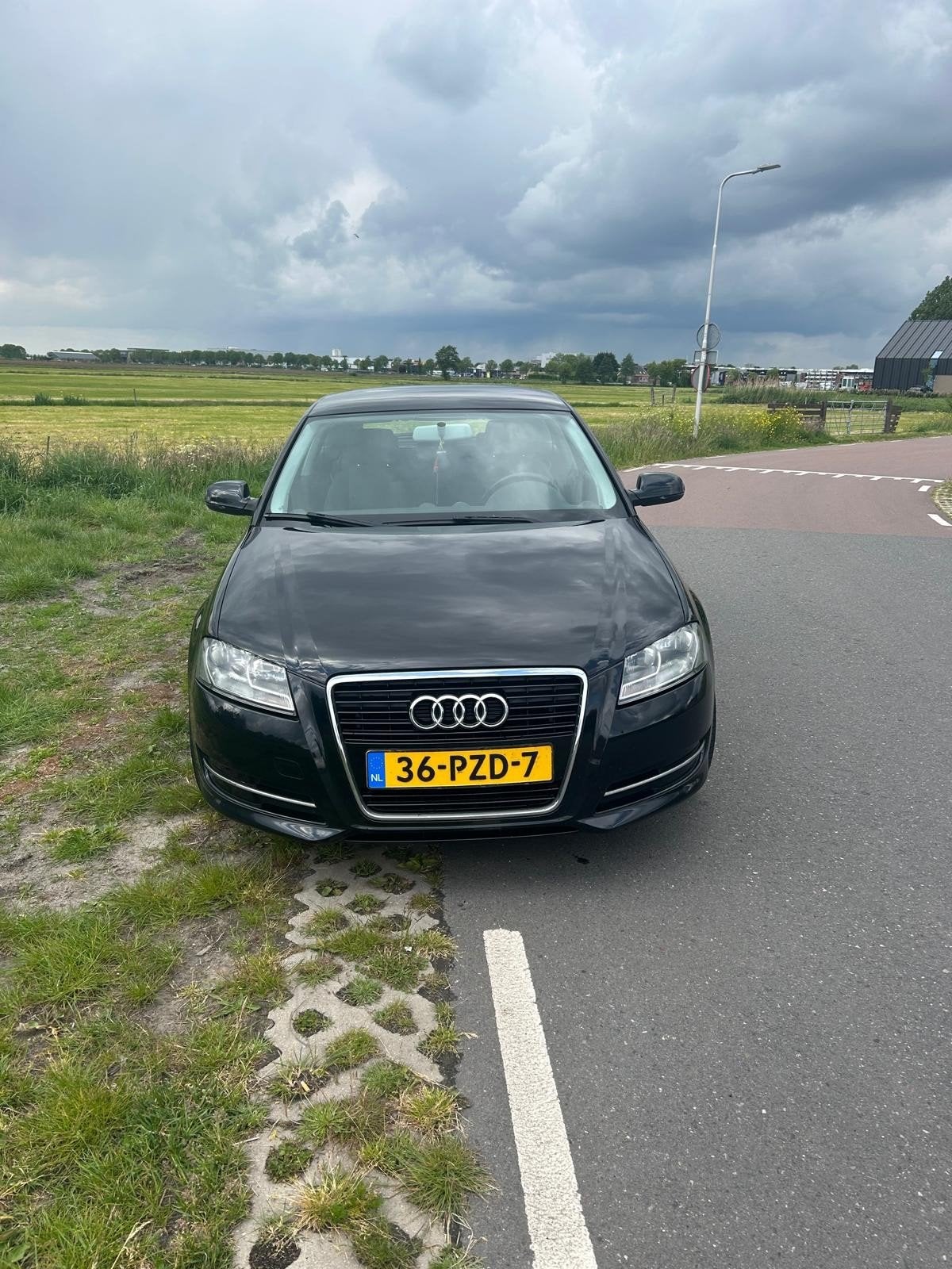 Audi A3 1.2 Tfsi 77KW 3D 2011 Zwart, Auto's, Audi, Voorwielaandrijving, 4 cilinders, Zwart, Origineel Nederlands