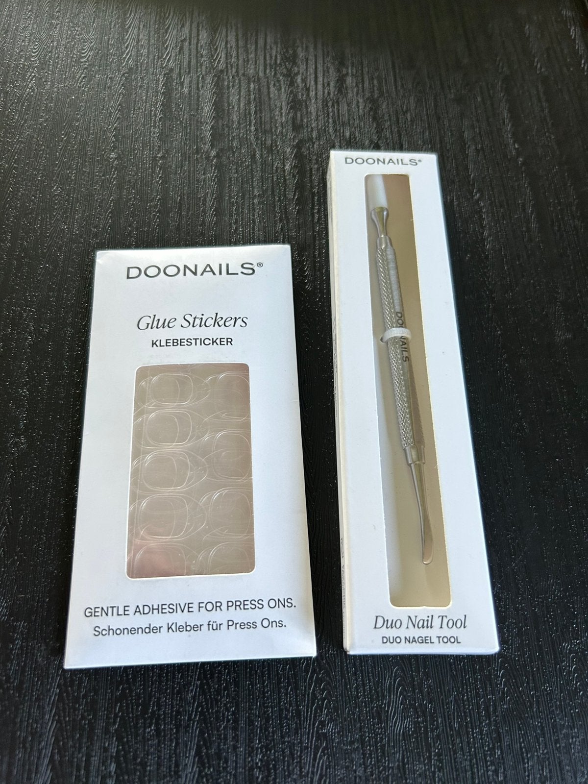 Doonails - Duo nagel tool & 180 plak stickers, Ophalen of Verzenden, Nieuw, Handen en Nagels