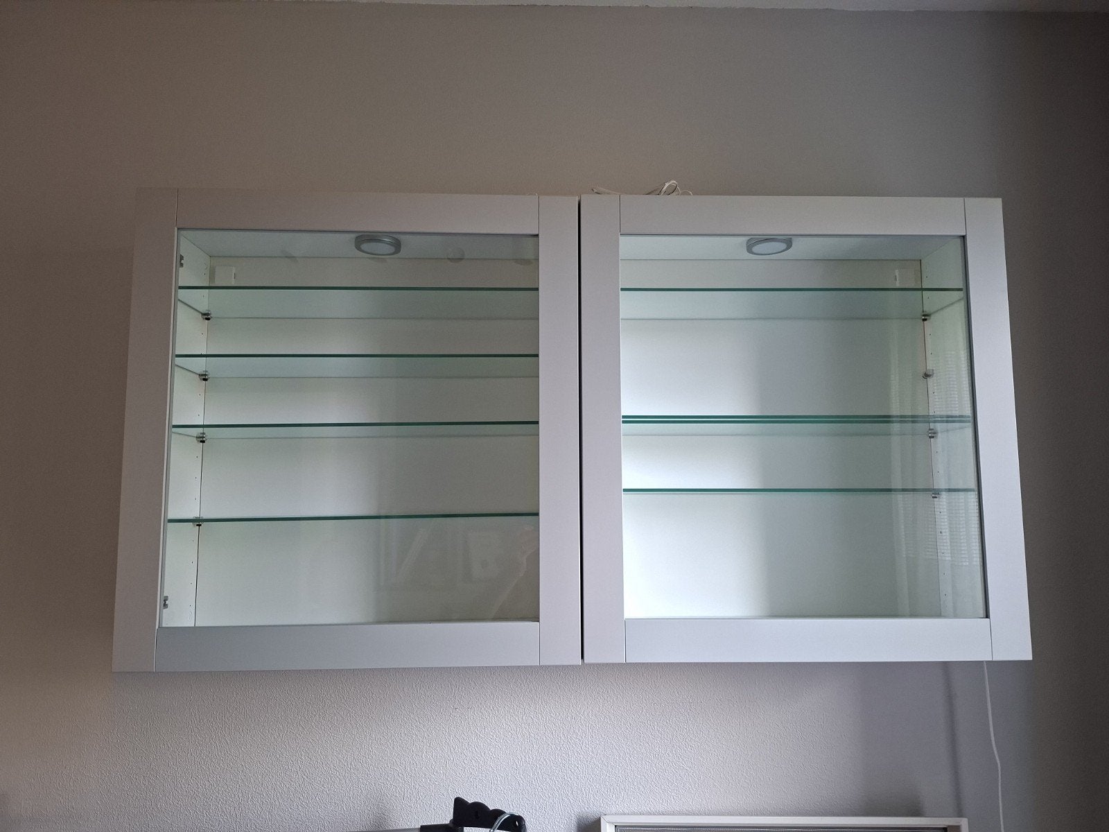 IKEA Vitrinekastjes met Verlichting (2 stuks), Ophalen, Gebruikt