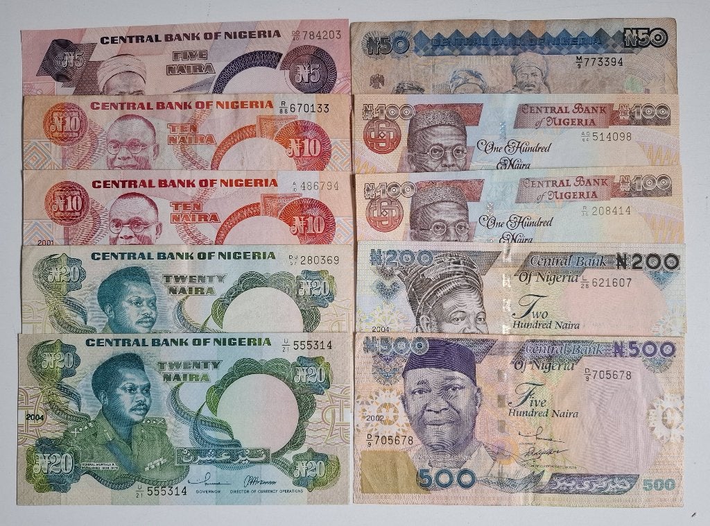 NIGERIA 10 bankbiljetten, Postzegels en Munten, Ophalen of Verzenden, Nigeria, Setje