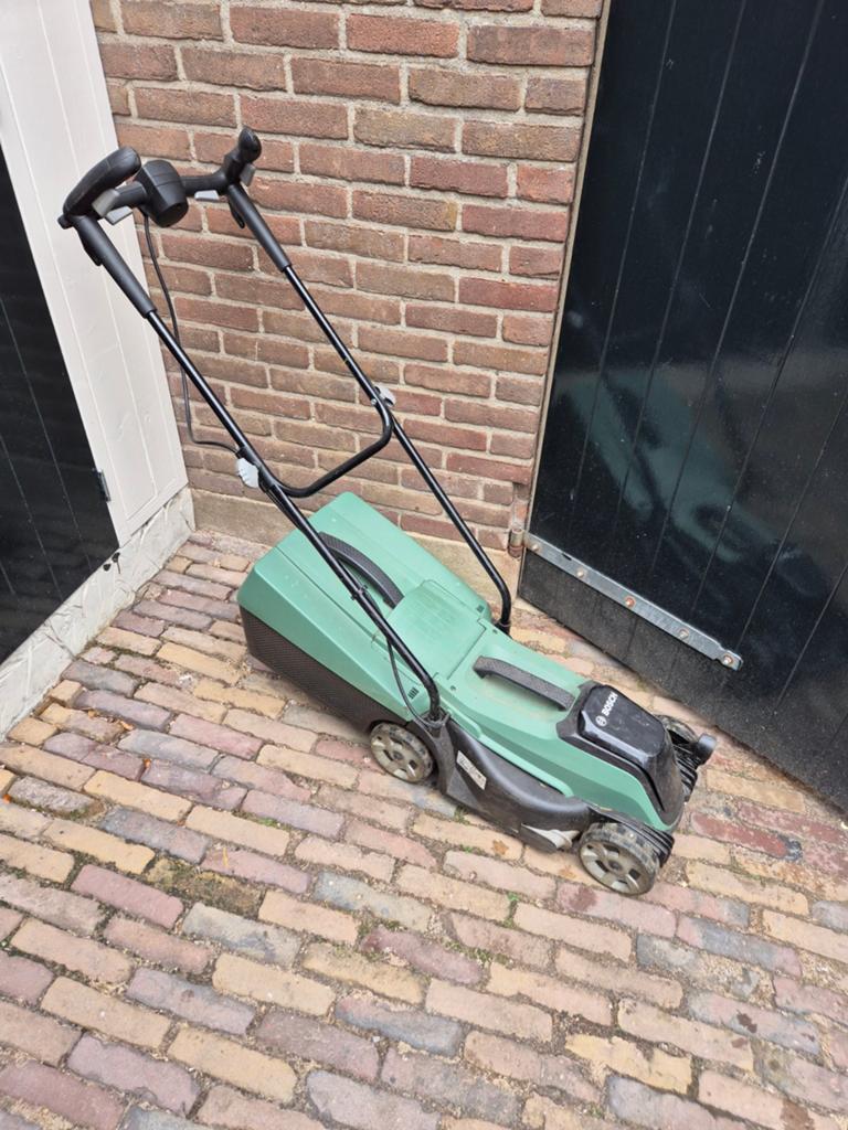 Bosch Citymower accugrasmaaier., Tuin en Terras, Grasmaaiers, Cirkelmaaier, Elektrische grasmaaier, Ophalen of Verzenden, Zo goed als nieuw