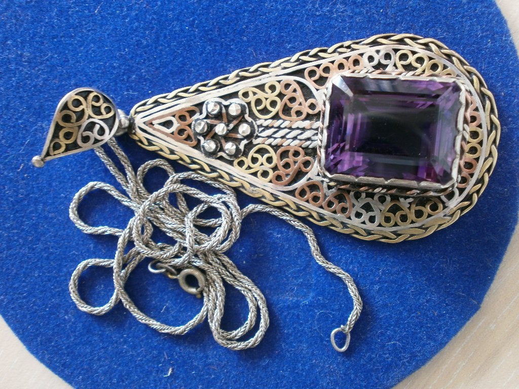 Amethist 60krt %100 natuurlijk vintage zeldzaam groot hanger, Ophalen, Zilver, Hanger, Met edelsteen