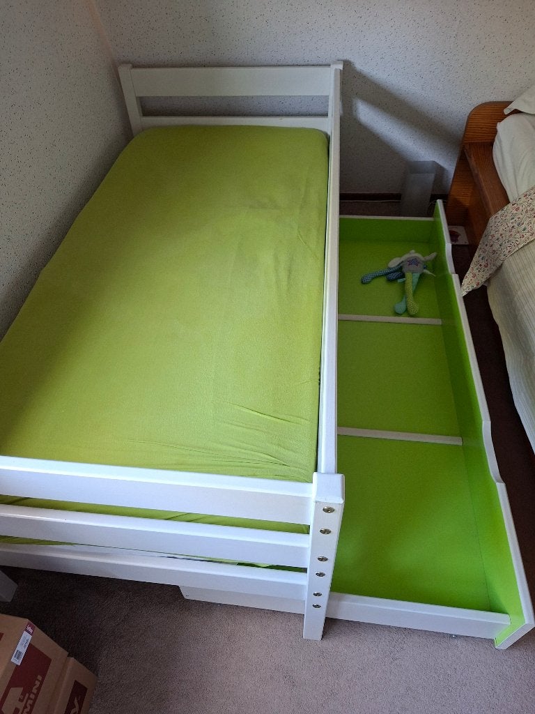 Kinderbedje, 70 tot 85 cm, 140 tot 160 cm, Zo goed als nieuw, Ophalen
