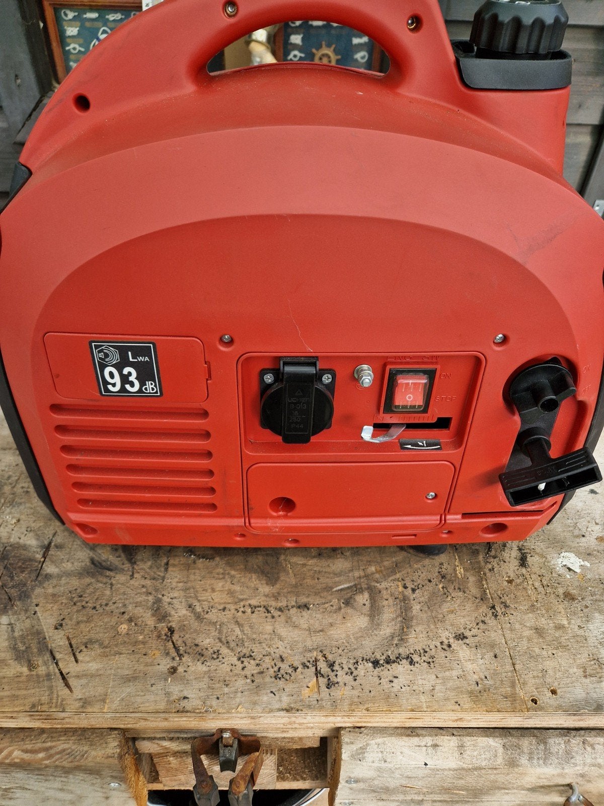 stroom argigator 230e, Ophalen, Gebruikt, 5 tot 10 kVA, Benzine