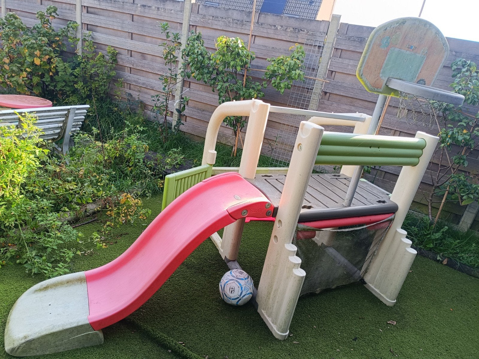 smoby fun center met basket, glijbaan, voetbaldoel, Ophalen, Gebruikt, A, Glijbaan