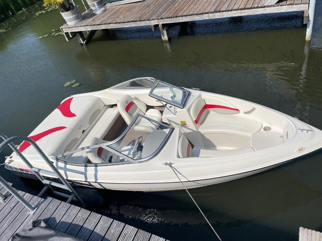 Stingray 180RX + NIEUWE trailer (2023) | Volvo Penta 135pk, Watersport en Boten, Gebruikt, Binnenboordmotor, 1.00 - 1.50 meter