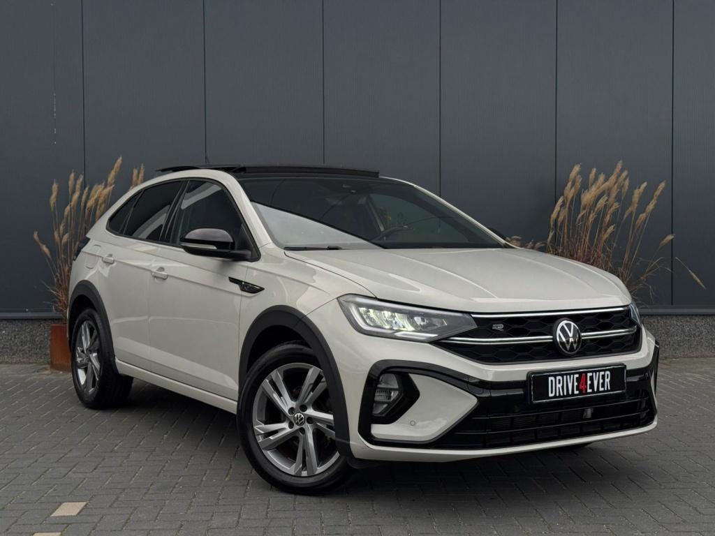 Volkswagen Taigo 1.0 TSI R-Line FULL PANO APPLE CARPLAY LED, Auto's, Automaat, Gebruikt, Beige, Bedrijf