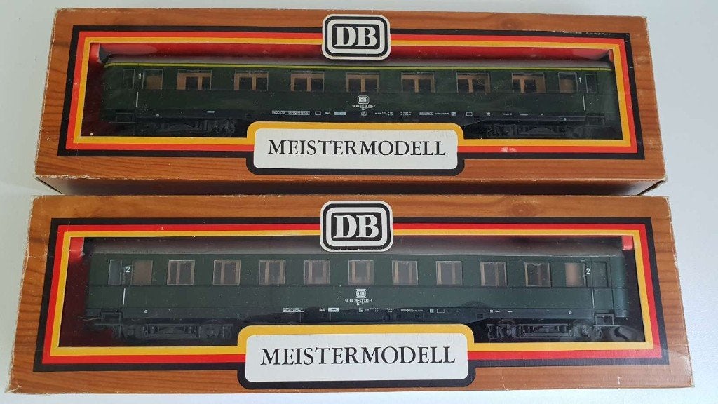 Liliput 831 00/833 00 - Rijtuigen van de DB uit Ep IV, Gelijkstroom, Wagon, Ophalen of Verzenden, Zo goed als nieuw