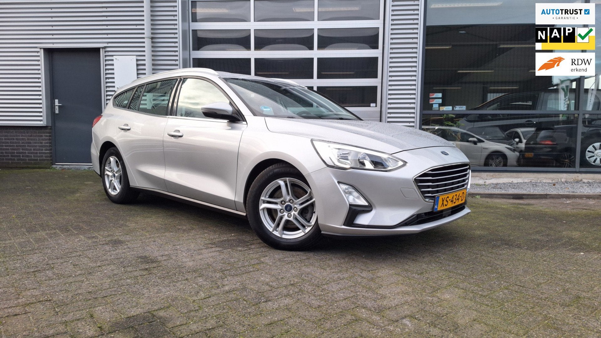 Ford Focus Wagon 1.0 EcoBoost Edition*Navigatie*Pdc V/A*Crui, 101 pk, Gebruikt, Euro 6, 1283 kg