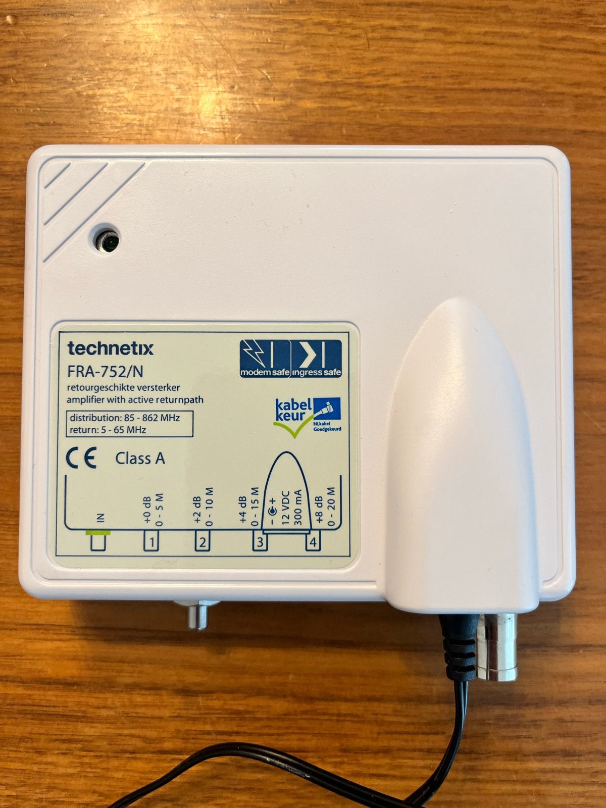 Technetix FRA-752/N retourgeschikte versterker, Ophalen of Verzenden, Zo goed als nieuw, Minder dan 2 meter, Overige kabels