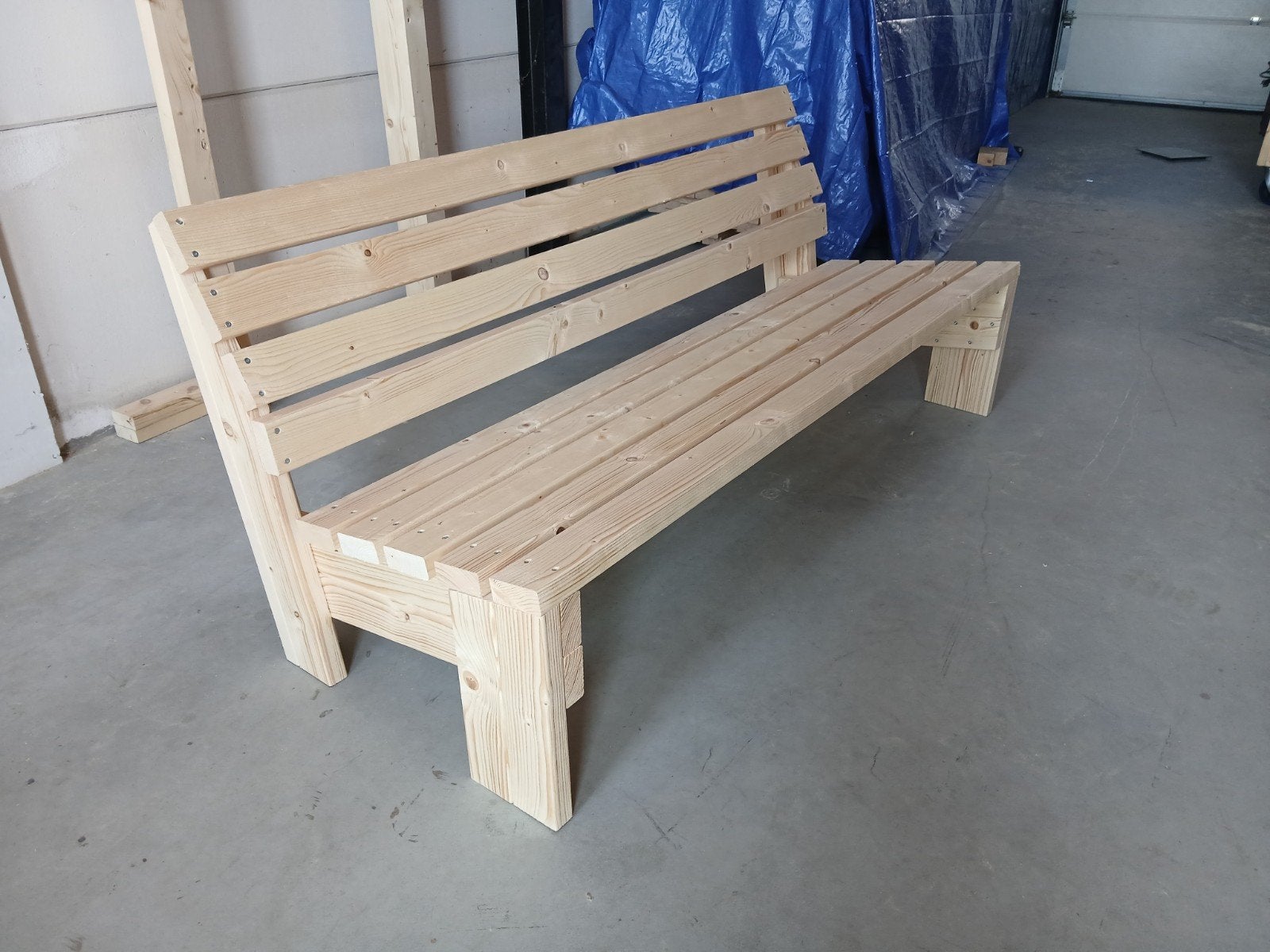 Nieuwe houten bank 180 cm lang, Tuin en Terras, Ophalen of Verzenden, Nieuw, Hout