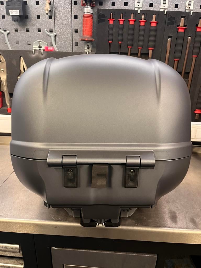 Vespa GTS topkoffer top koffer origineel OEM grijs, Ophalen of Verzenden, Zo goed als nieuw