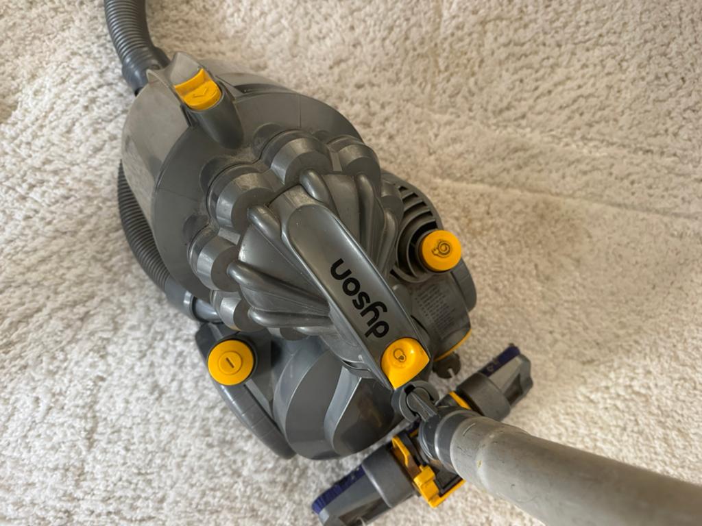 Dyson stofzuiger., Ophalen of Verzenden, 1200 tot 1600 watt