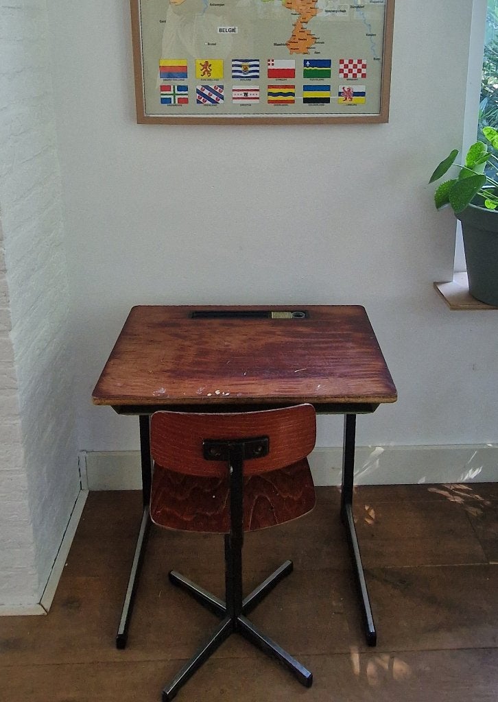 Marko kinderbureau, Ophalen