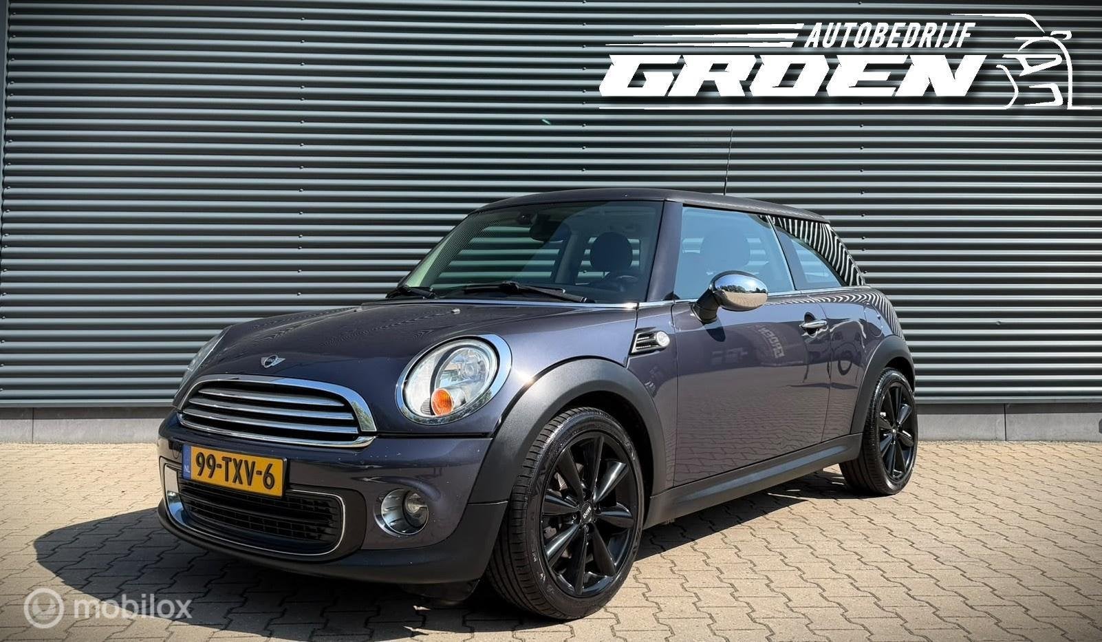 Mini Cooper 1.6 One Business NAP|CRUISE|NAVI, Auto's, Mini, Euro 5, 4 cilinders, 4 stoelen, 1055 kg