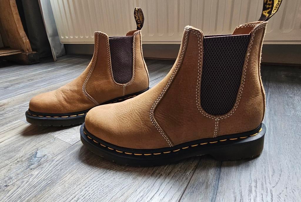 Dr. Martens, maat 38, Ophalen of Verzenden, Zo goed als nieuw, Zwart, Boots