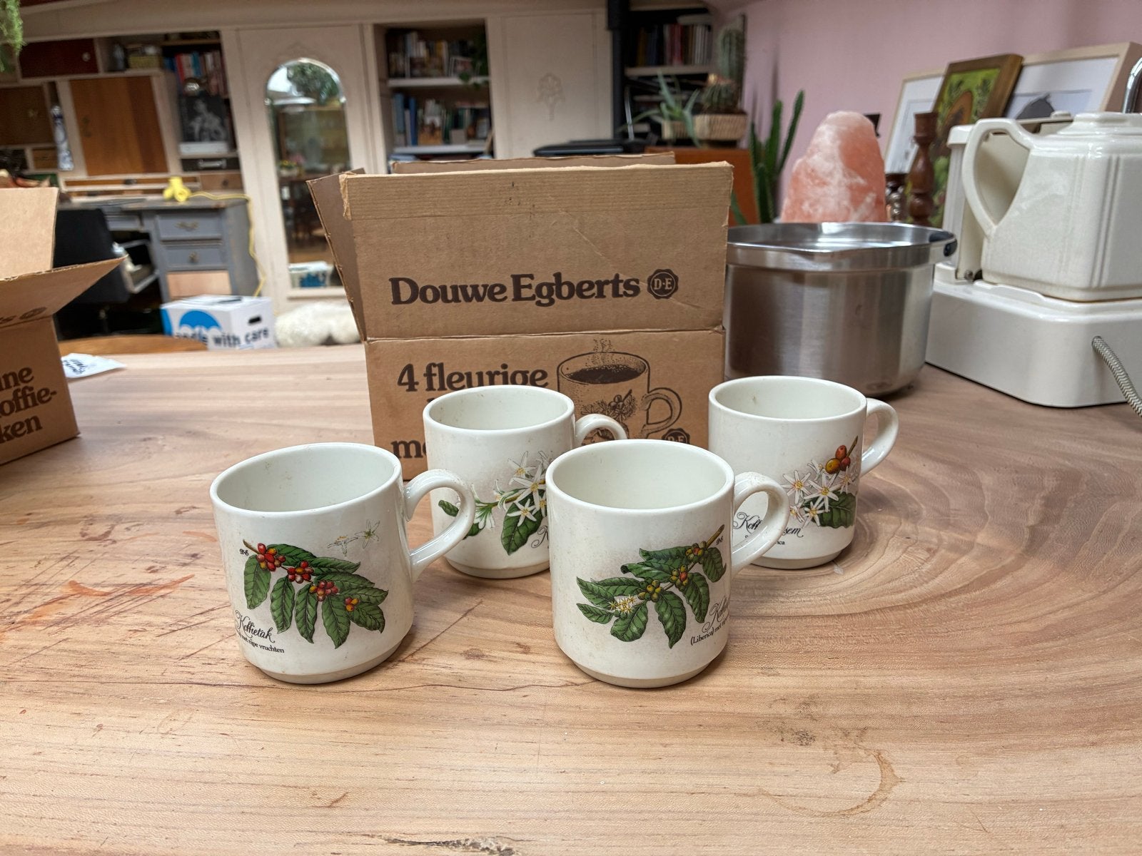 Vintage Douwe Egberts Koffiemokken Set 370 - Fleurige Mokken, Ophalen of Verzenden