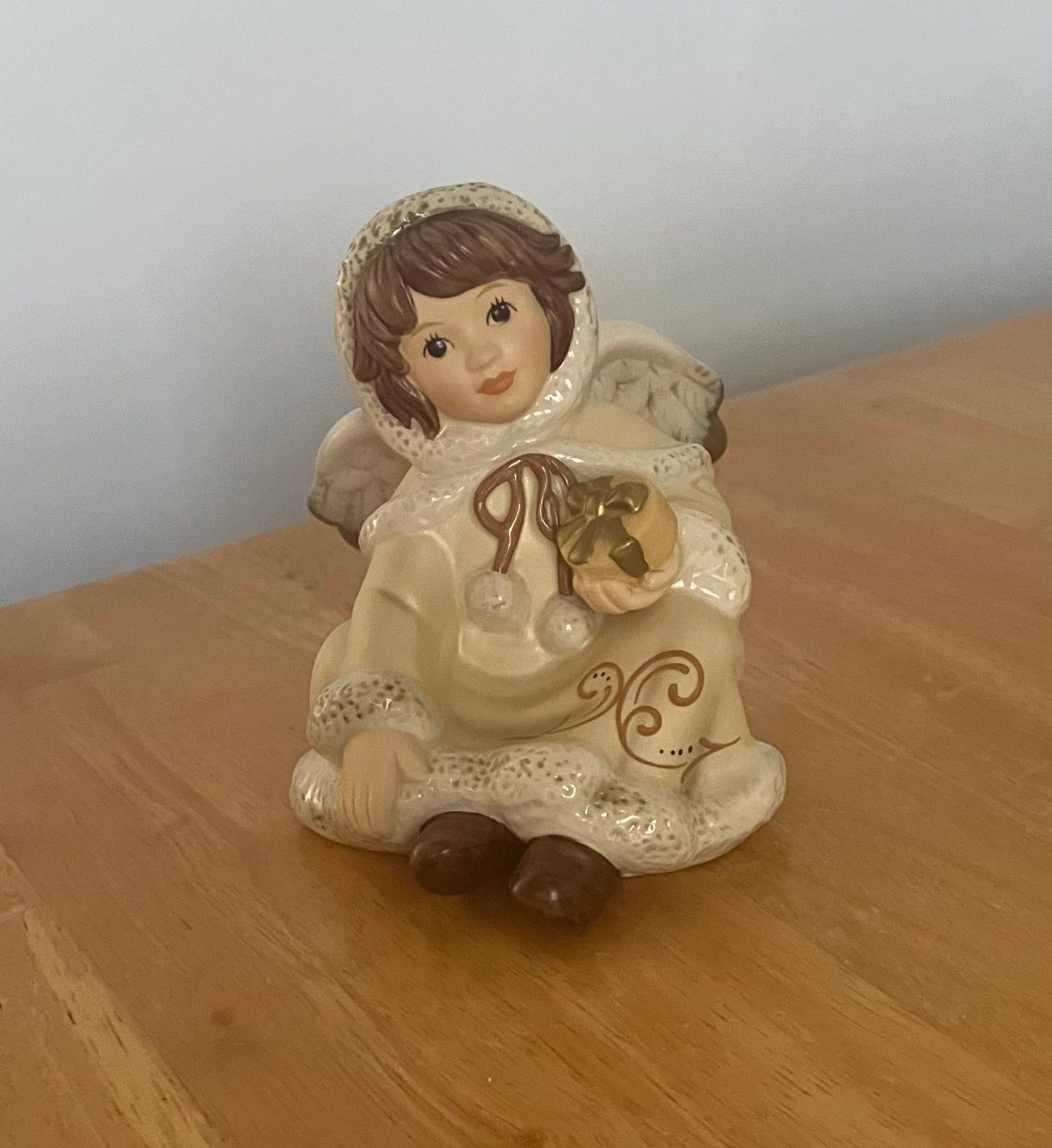 Goebel Kerstengel Beeldje - Kerstgroet, Ophalen of Verzenden, Zo goed als nieuw, Religie