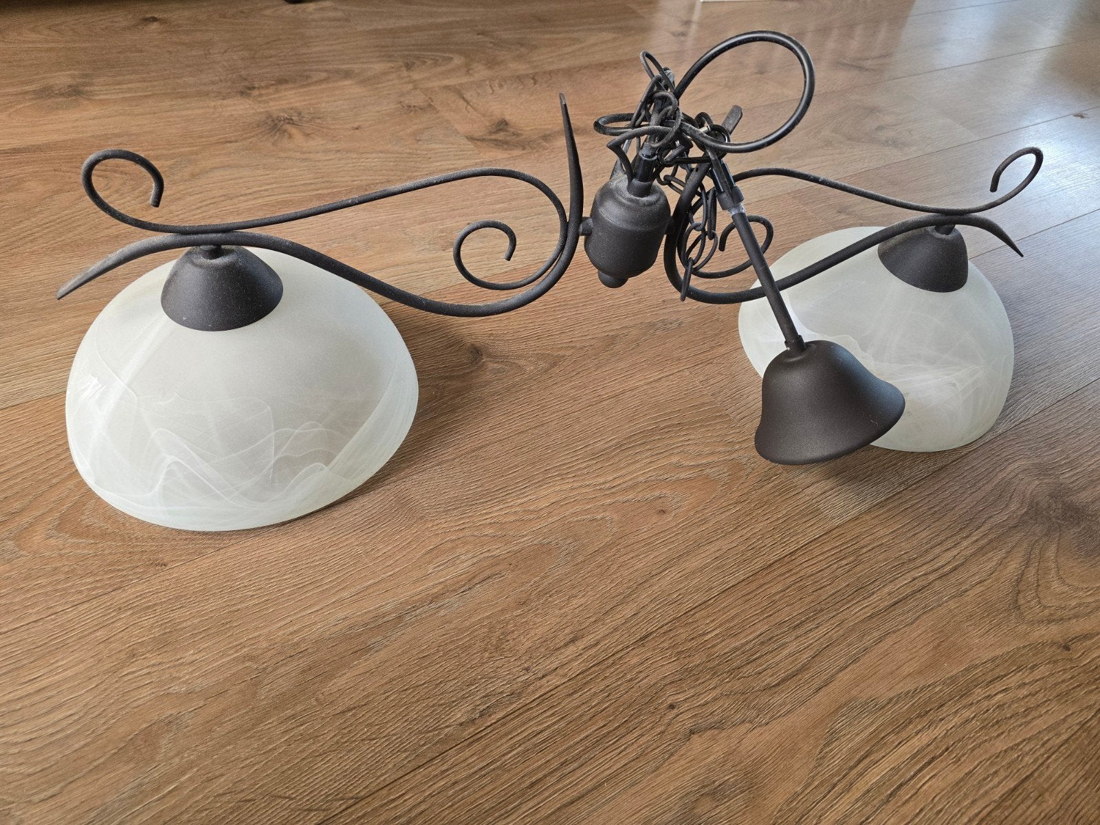Elegante plafondlamp, Ophalen, Gebruikt, Klassiek, Sierlijk, E27 (groot)