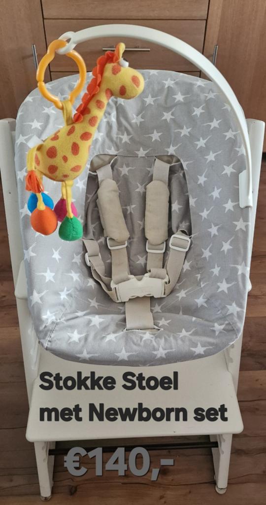 Stokke Tripp Trapp met Newborn Set en speelboog, Ophalen, Gebruikt, Meegroeistoel