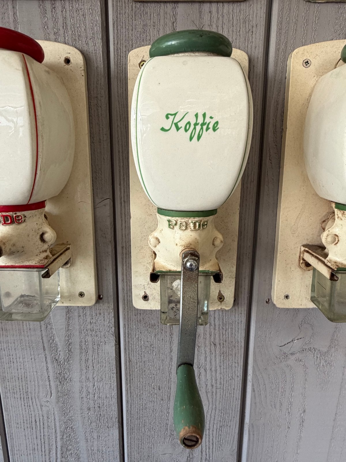 Vintage Koffiemolen Wandmodel - Crème met Groen Opschrift, Ophalen of Verzenden