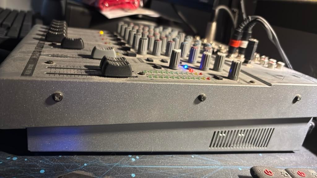 Behringer mengpaneel, Muziek en Instrumenten, Mengpanelen, Ophalen of Verzenden, Gebruikt, 5 tot 10 kanalen, Microfooningang