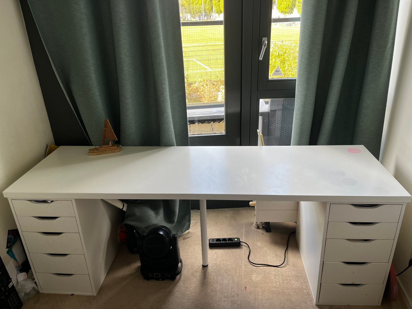 IKEA Double Desk for 2 Kids – 2 ALEX Drawer Units – White, Ophalen, Gebruikt, Met lades, IKEA