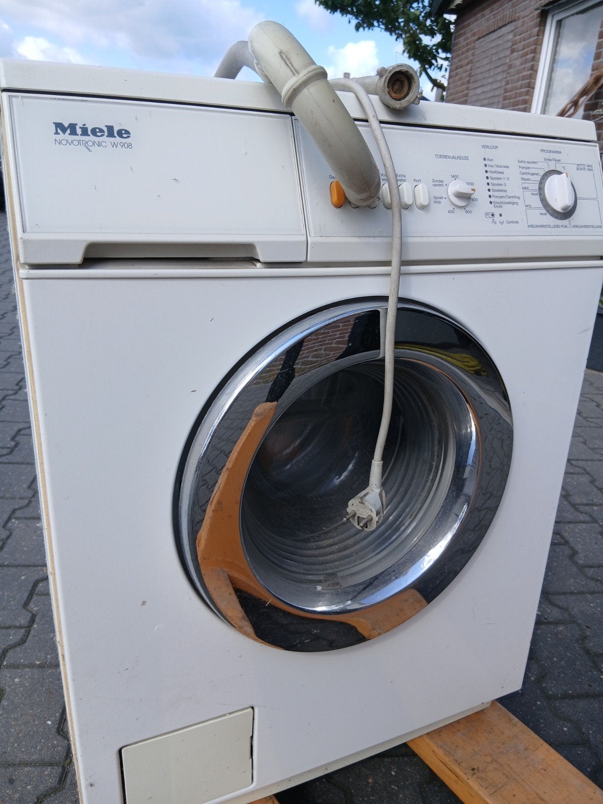 Miele novotronic w908, Witgoed en Apparatuur, Ophalen, 1200 tot 1600 toeren, Gebruikt, 4 tot 6 kg