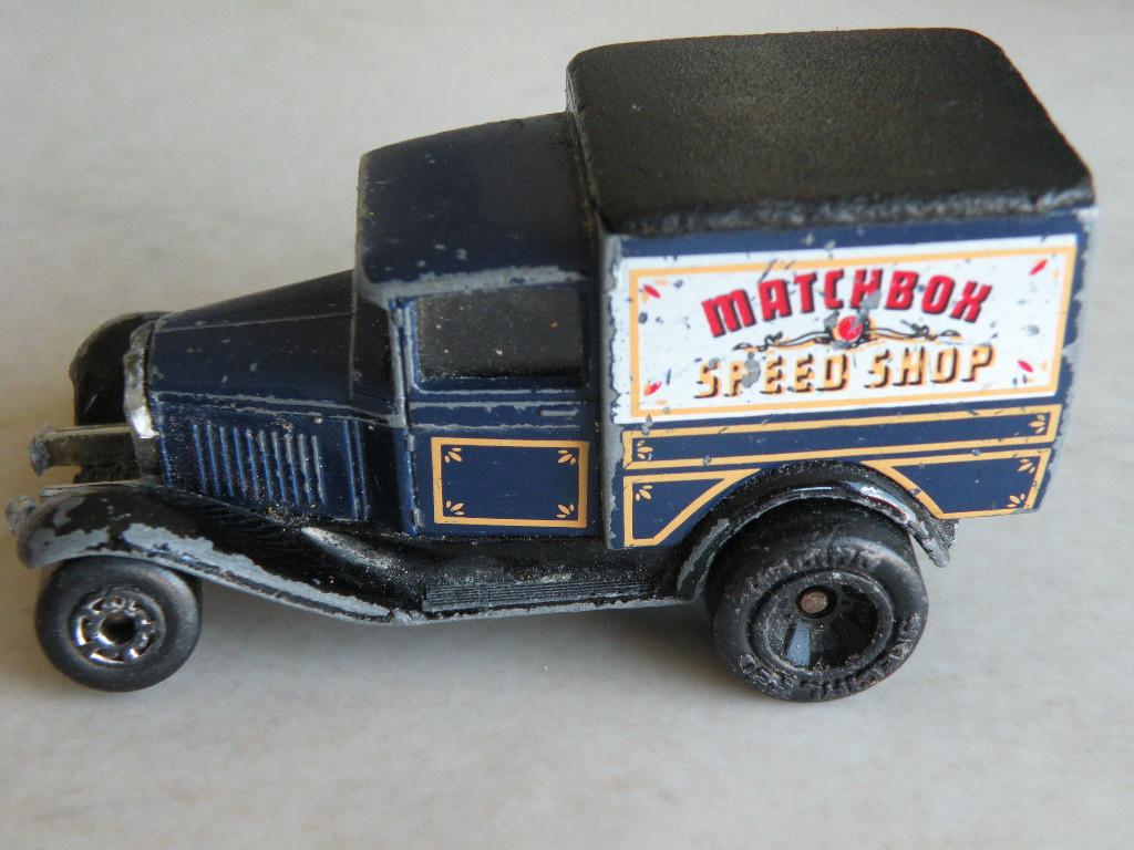 Modelauto met Matchboxreclame., Ophalen of Verzenden, Gebruikt, Auto