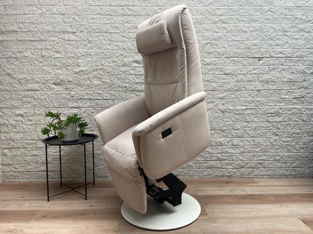 Prominent S-100 Large sta op stoel relax fauteuil ACCU stoel, Ophalen, N, N, Minder dan 75 cm