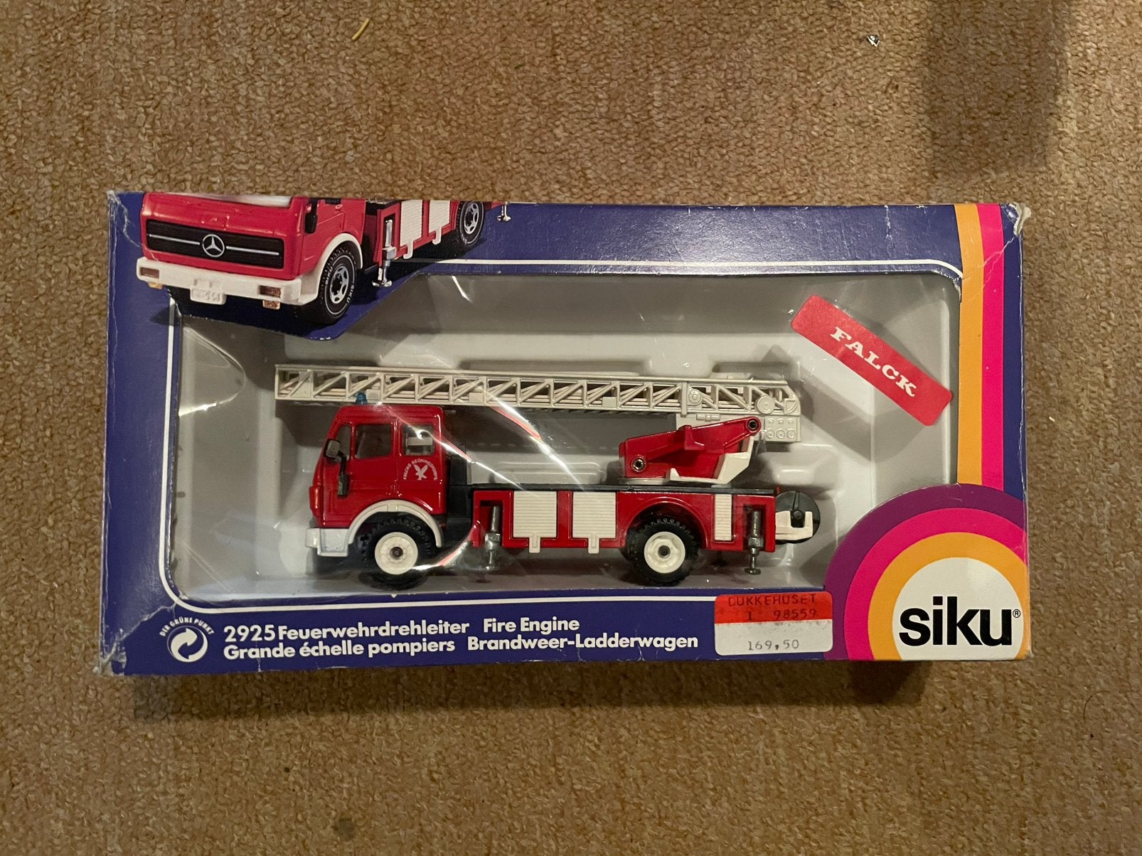 Siku 2925 mercedes sk ladderwagen Falck, Hobby en Vrije tijd, Modelauto's | 1:50, Ophalen of Verzenden, Nieuw, Bus of Vrachtwagen