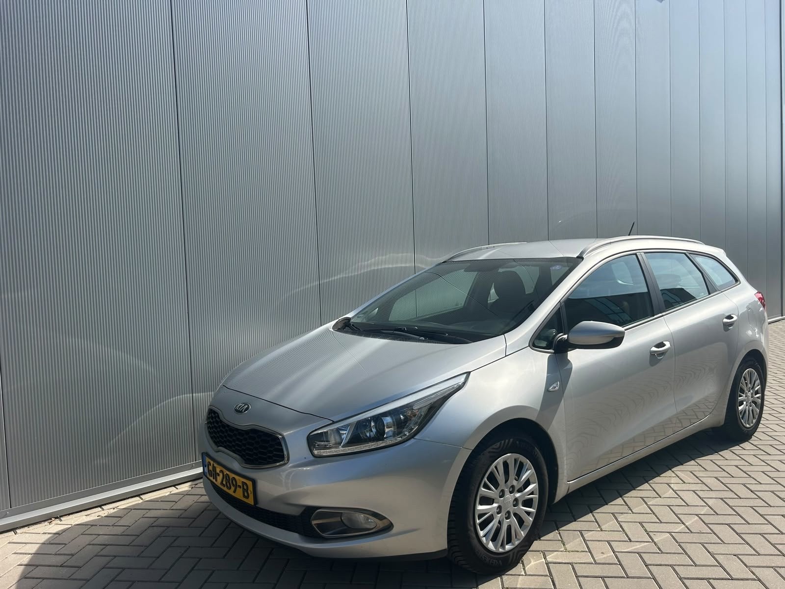 Kia Cee'd Sportswagon 1.4 CVVT, Auto's, Voorwielaandrijving, Euro 5, Gebruikt, 4 cilinders