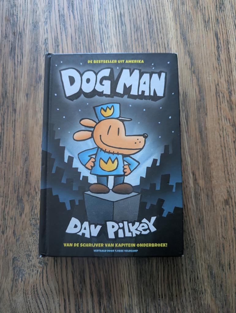 Dog man, Ophalen of Verzenden, Zo goed als nieuw, Fictie algemeen