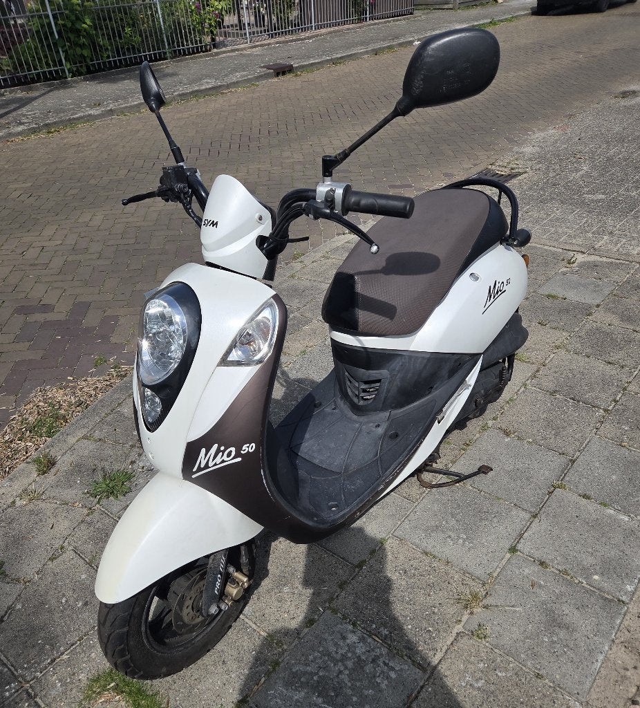 sym mio, Fietsen en Brommers, Ophalen, Gebruikt, SYM, Benzine