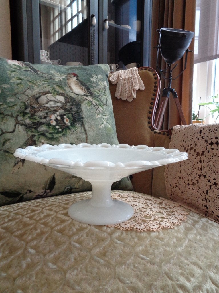 Vintage Grote Opaline Melk Glazen Schaal op Voet **Mimosa**, Antiek en Kunst, Ophalen of Verzenden