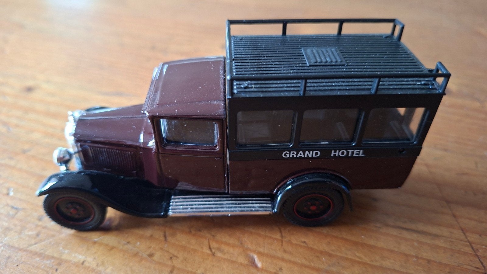 Citroën C4F 1930 Bus d'hotel,  1:43, Solido, nr 188, Ophalen of Verzenden, Zo goed als nieuw, Auto, Solido