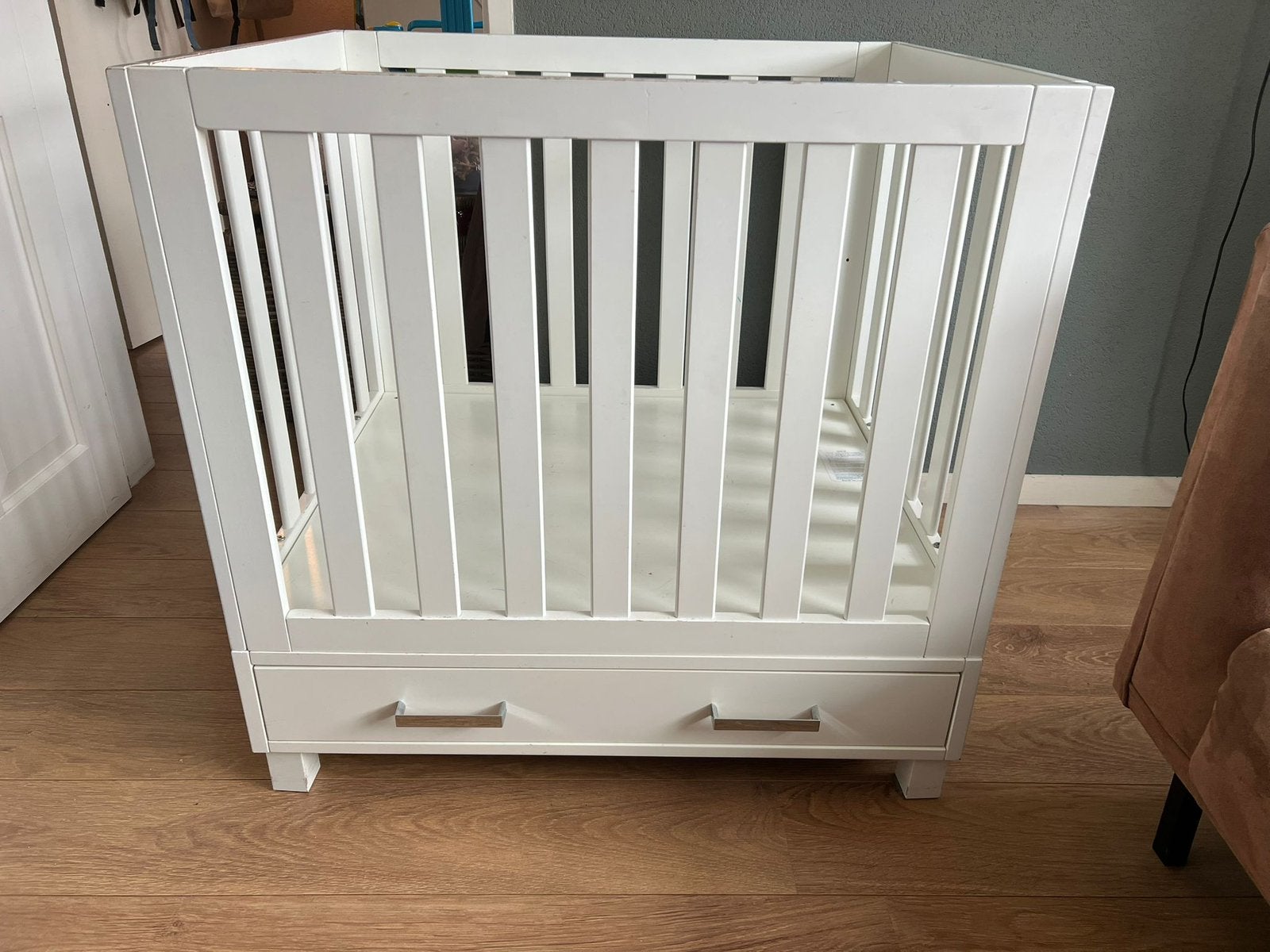 Witte babybox, Ophalen, Gebruikt, Vierkant, In hoogte verstelbaar