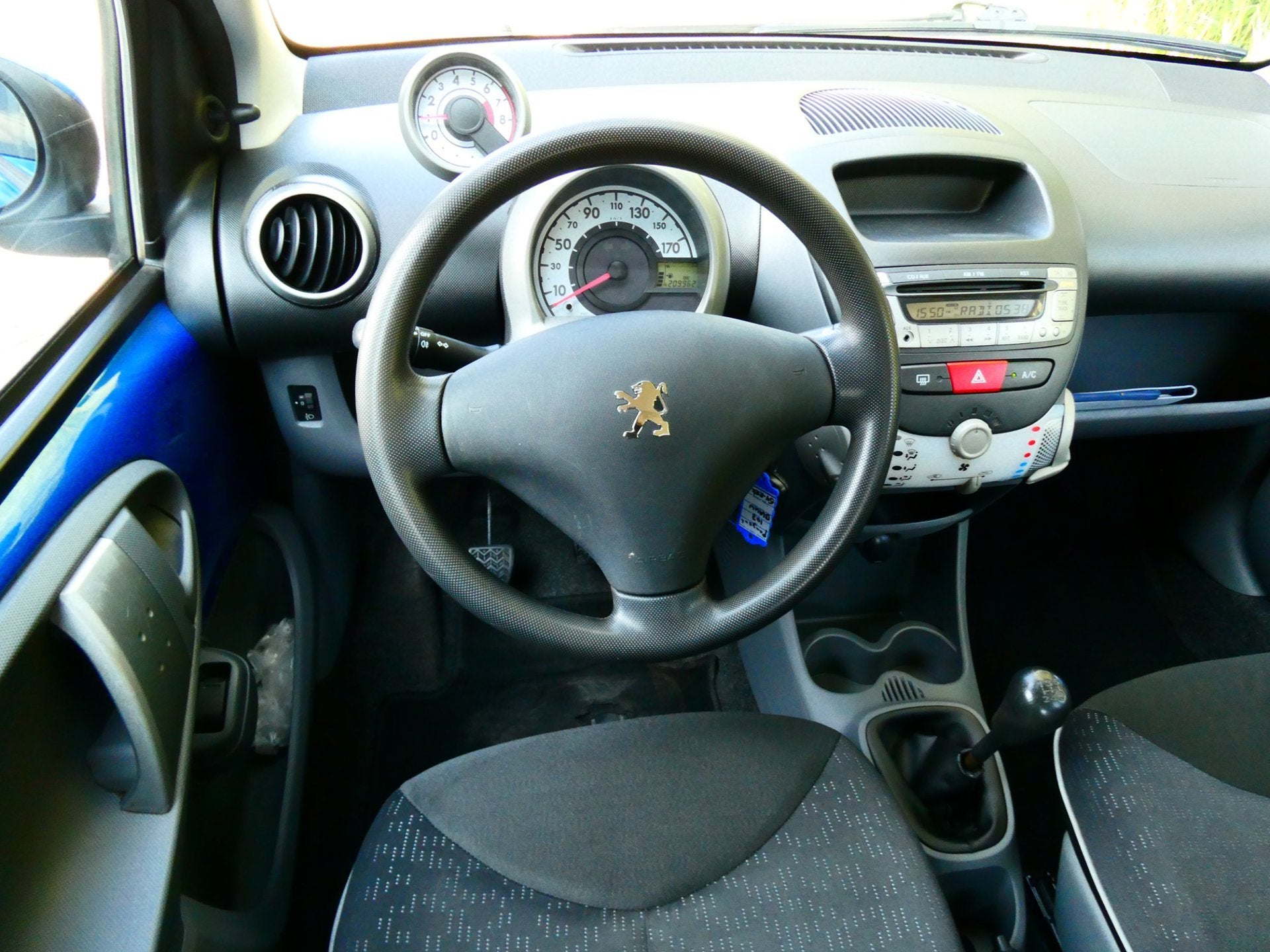 Peugeot 107 1.0-12V XS 5-deurs 1e eigenaar Airco Historie vo, Voorwielaandrijving, Euro 5, Stof, Gebruikt
