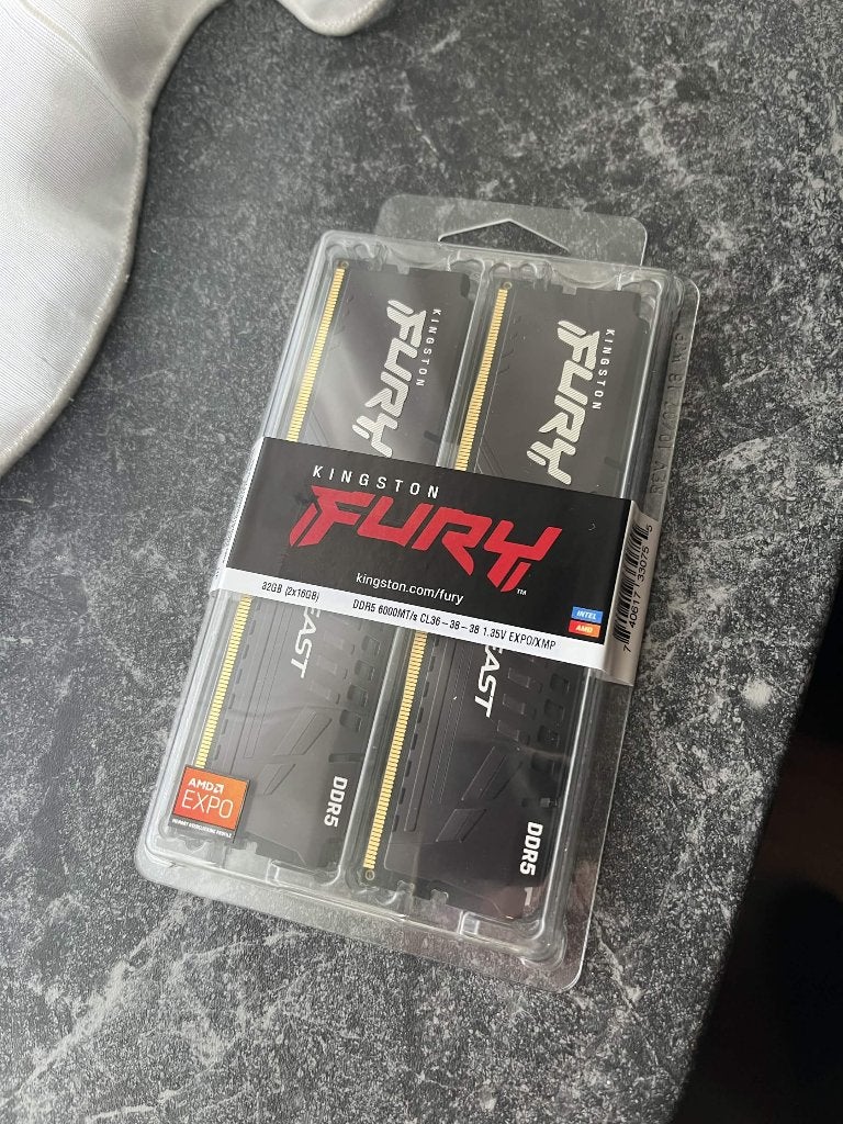 Kingston FURY 32GB DDR5 6000MT/s CL36-38-38 1.35V EXPO/XMP, Computers en Software, 32 GB, Nieuw, Ophalen of Verzenden, Desktop