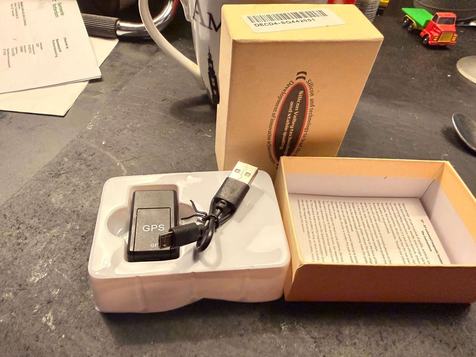 Mini tracker nieuw in doos !, Ophalen of Verzenden, Nieuw, Zwart, IOS