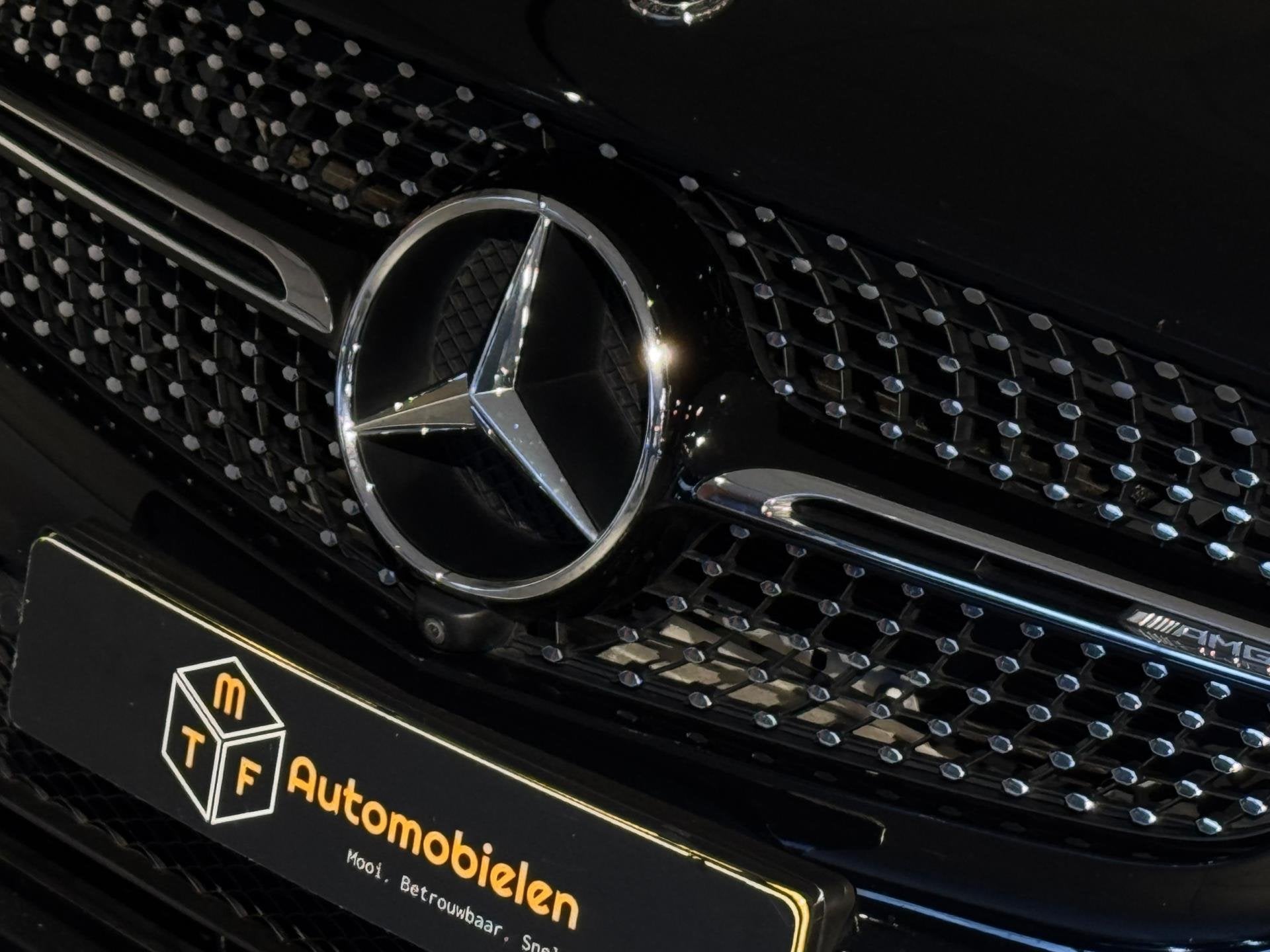 Foto 15 van Mercedes-Benz GLC-klasse AMG 43 4MATIC 367 PK |PANO|LUCHTVER
