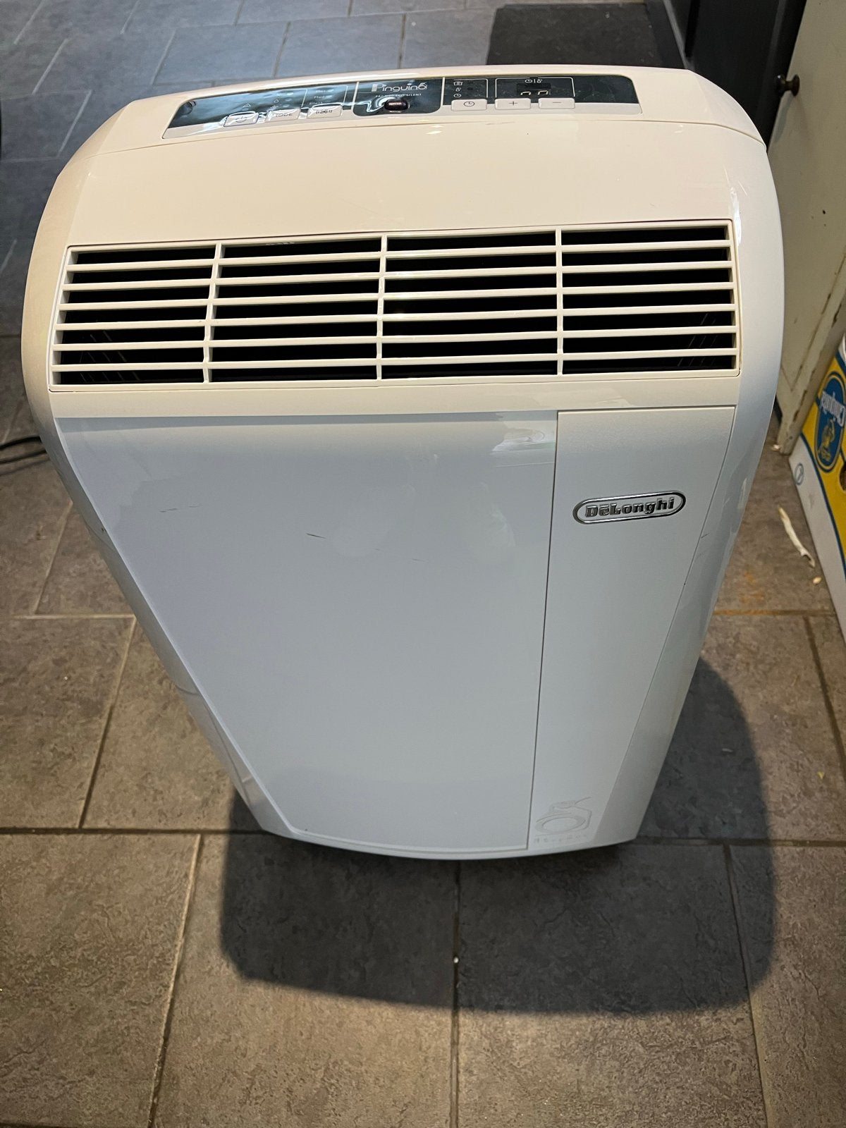 Delonghi PACN90ECO Silent Mobiele Airco - Koelen & Ontvochti, Ophalen, Gebruikt, 3 snelheden of meer, Energieklasse A of zuiniger