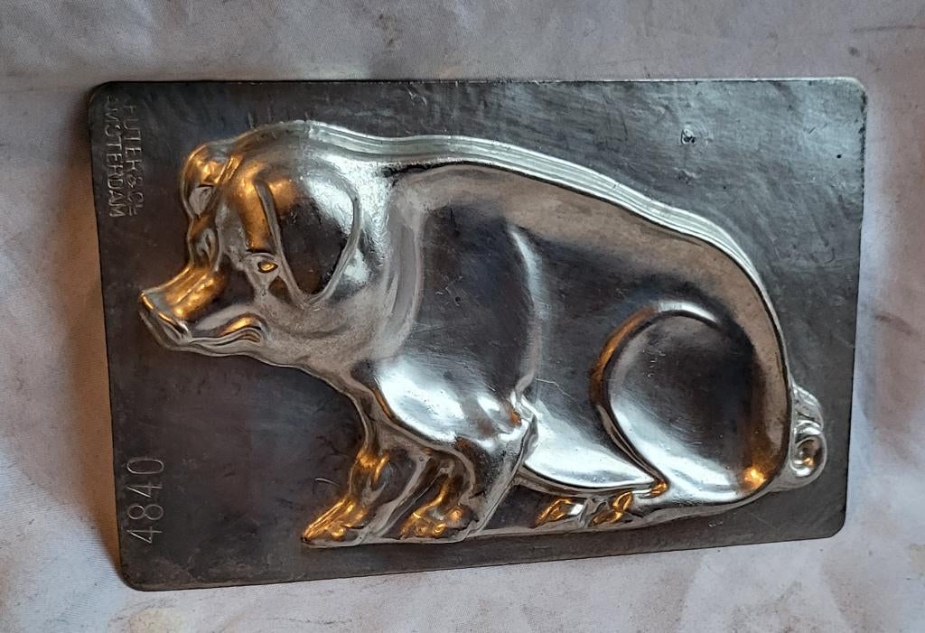 Oude chocoladevorm: Zittend VARKEN, Antiek en Kunst, Curiosa en Brocante, Ophalen of Verzenden