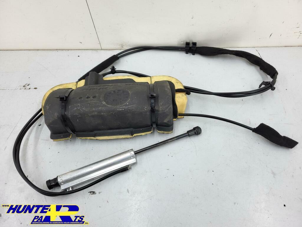 Achterklep motor Volvo V70/XC70 ('08-'11) 30716759, Ophalen of Verzenden, Gebruikt