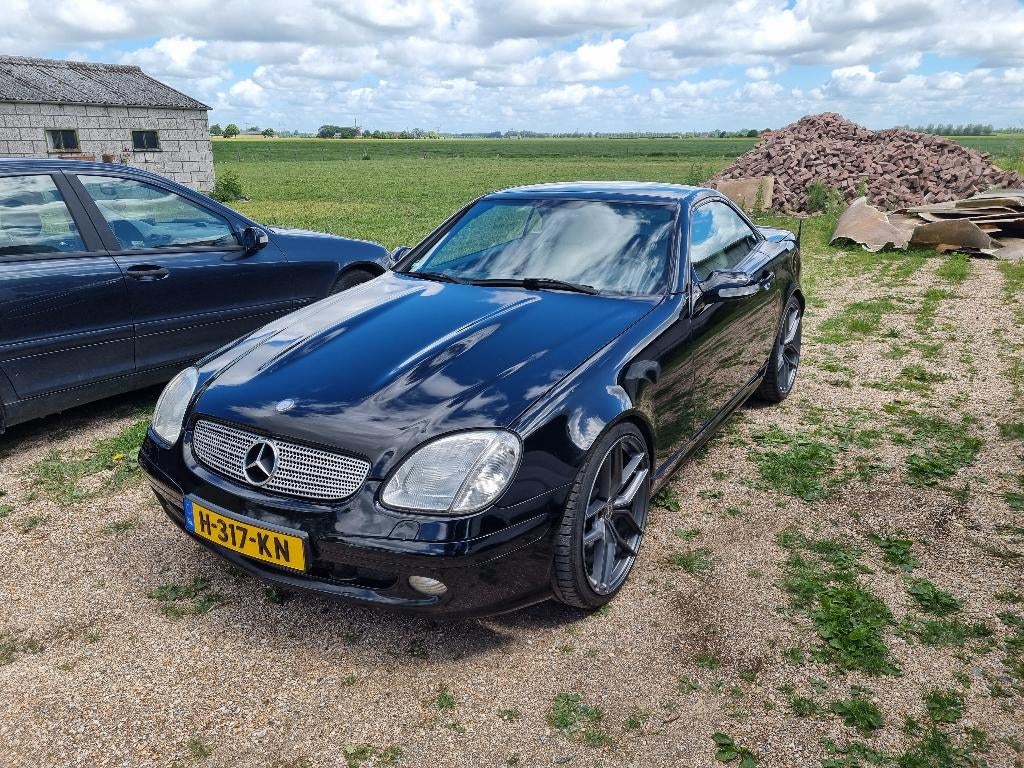 Mercedes-Benz SLK 3.2 Slk320 Roadster AUT 2001 Zwart, Auto's, Mercedes-Benz, Automaat, Beige, Cabriolet, Zwart