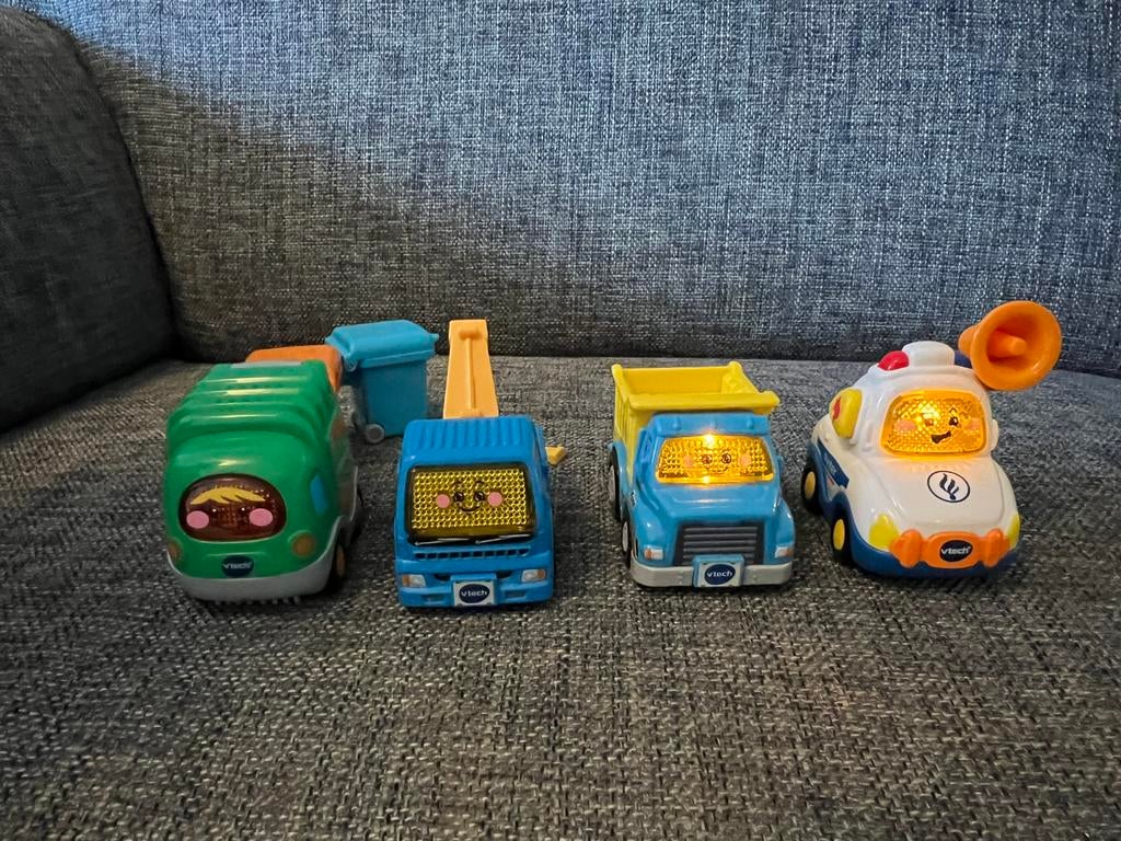 VTech toet toet auto (4stuks), Kinderen en Baby's, Speelgoed | Vtech, Ophalen of Verzenden