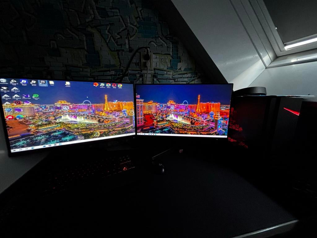 Acer NITRO VG0, HD, 101 t/m 150 Hz, In hoogte verstelbaar, Minder dan 1 ms