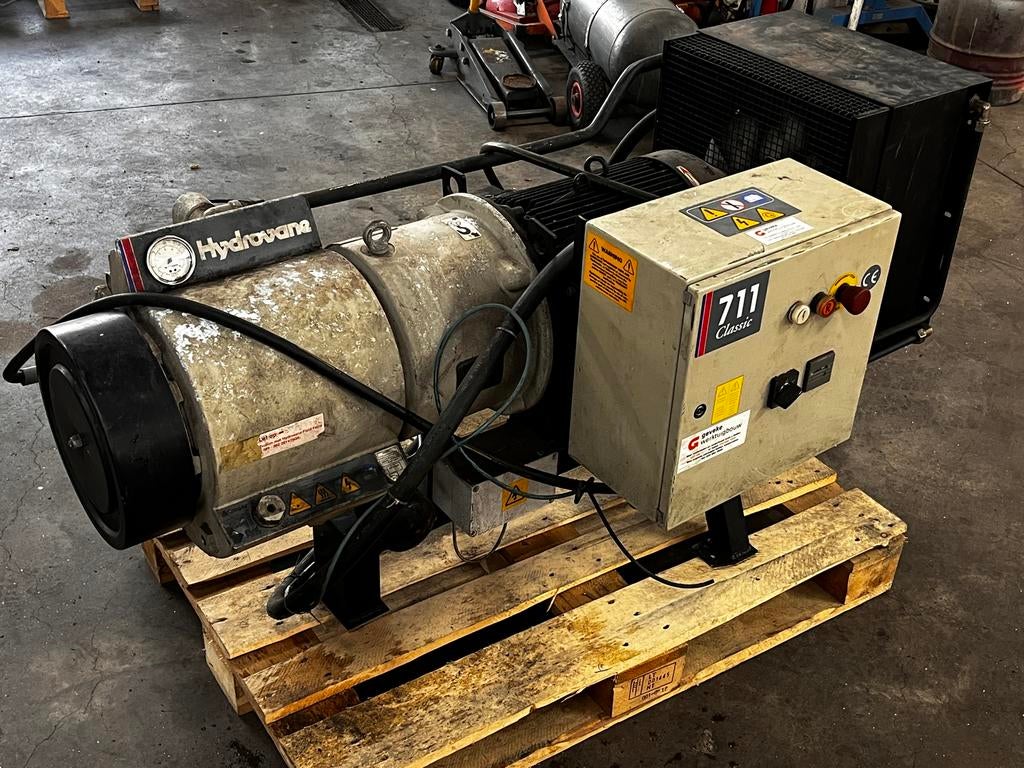 Hydrovane schroefcompressor 11kW - 1500 l/min, Ophalen