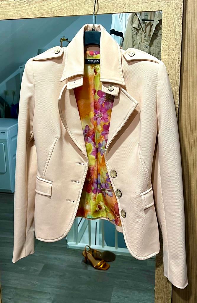 Zalmroze blazer Rinascimento, Ophalen of Verzenden, Zo goed als nieuw, Jasje, Roze