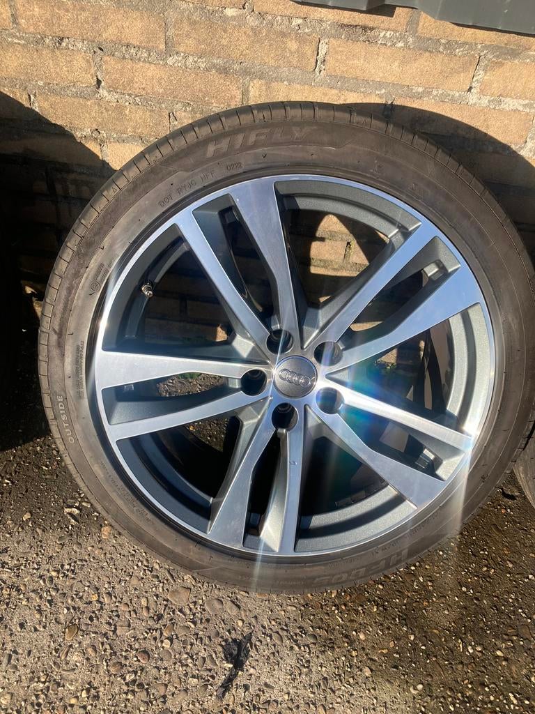 Audi a6 mooie orginele bijna nieuwe 19 inch alu velgen., Auto-onderdelen, 19 inch, Gebruikt, Velg(en), Ophalen of Verzenden